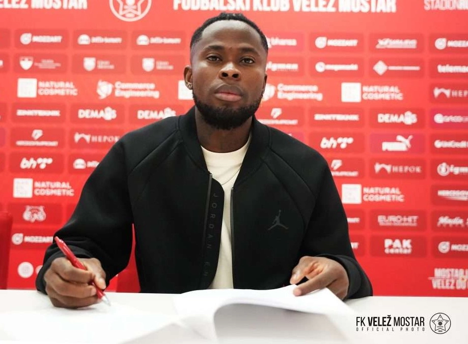 Nigerijski reprezentativac  pojačava poroznu obranu